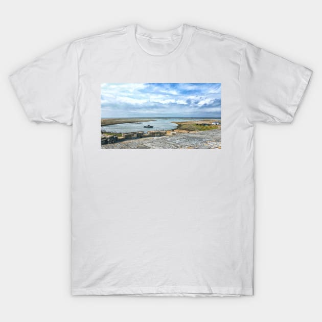 Hurst Point, Keyhaven, Hampshire, England UK art T-Shirt by BarbaraGlebska